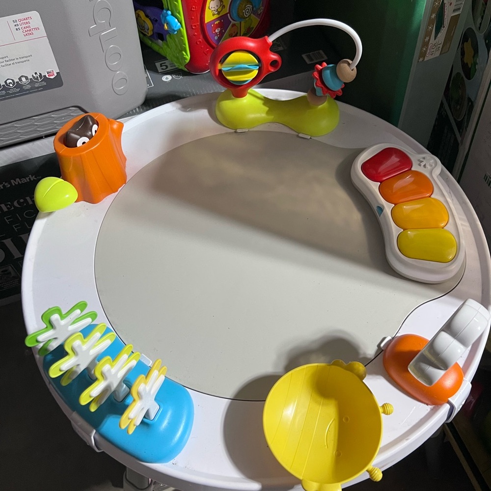 Skip-Hop activity center